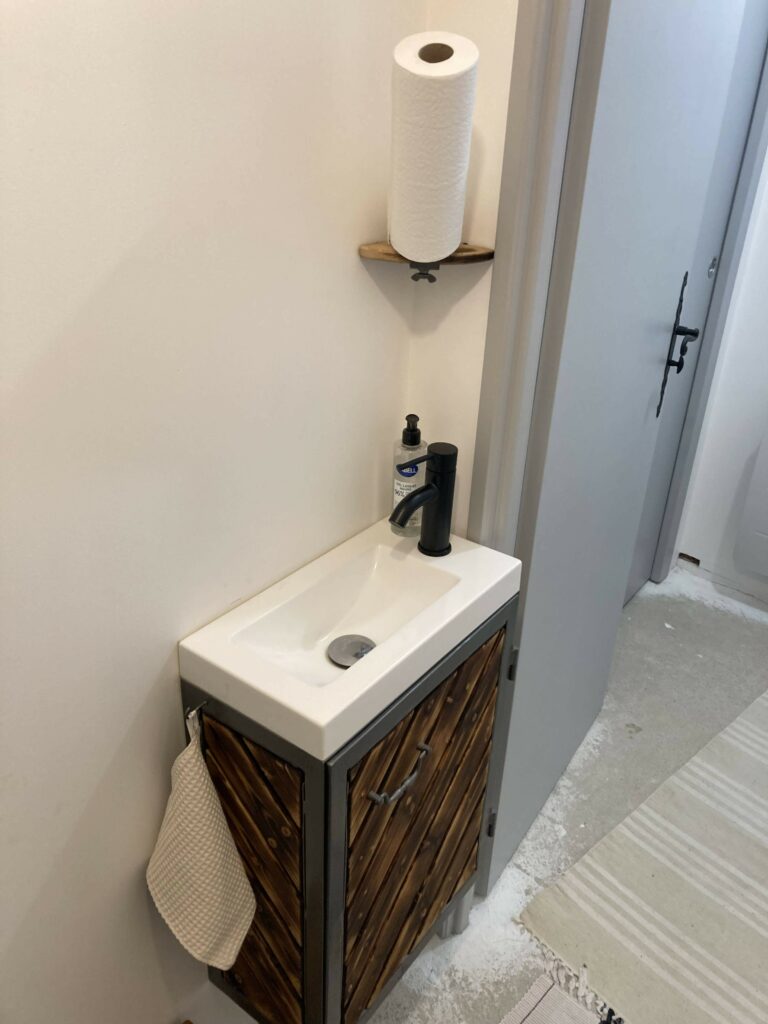 lave mains mobilier bois metal ferronnerie art metallerie sur mesure piece unique effet martele faireonlycreations clermont ferrand puy de dome 