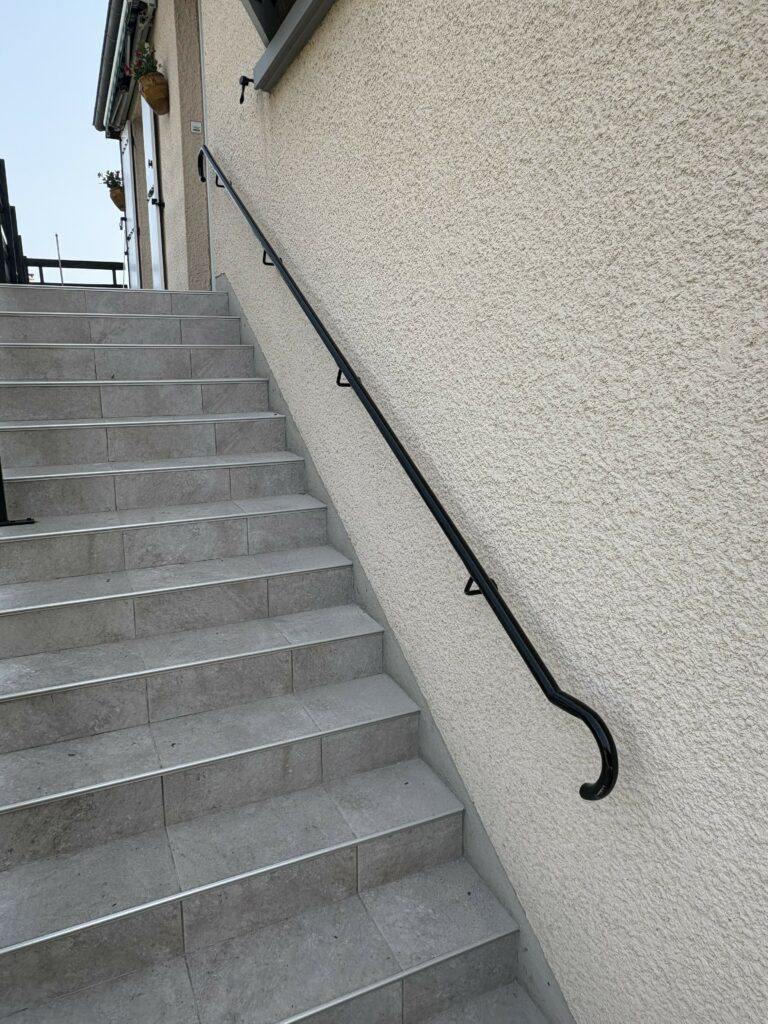 rampe escalier main courante securite sur mesure ferronnerie metallerie art faireonlycreation clermont ferrand puy de dome 